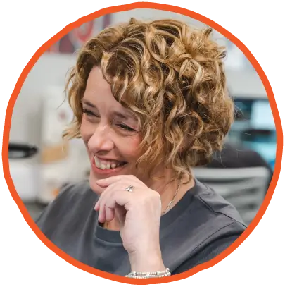 Alison Clynes Director of Marketing at Sourcefour Bio Photo with Border